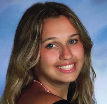 Amanda Harrison Headshot