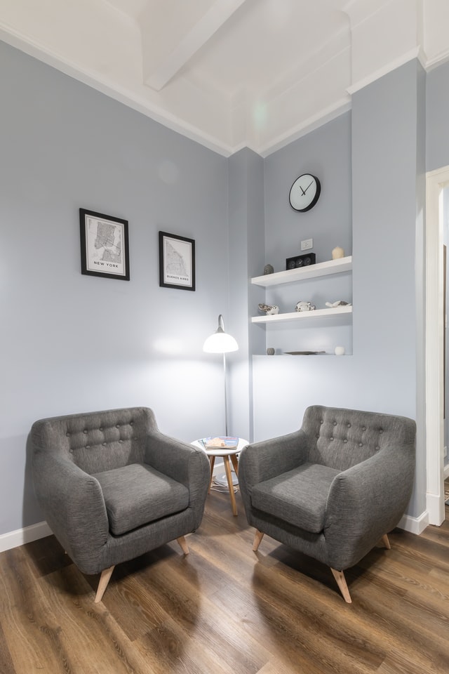 two chairs in a waiting room of a psychiatrist office
