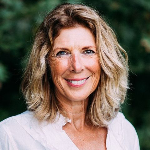 Sharie Hiller '89, MSN, CNM