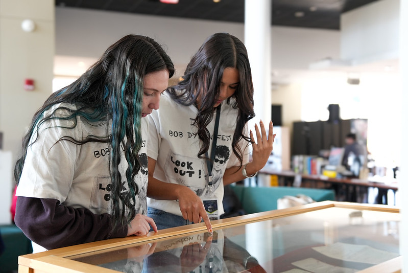 Service-Learning Students at Bob Dylan Fest
