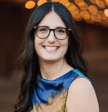 Andrea Heymann ('16)