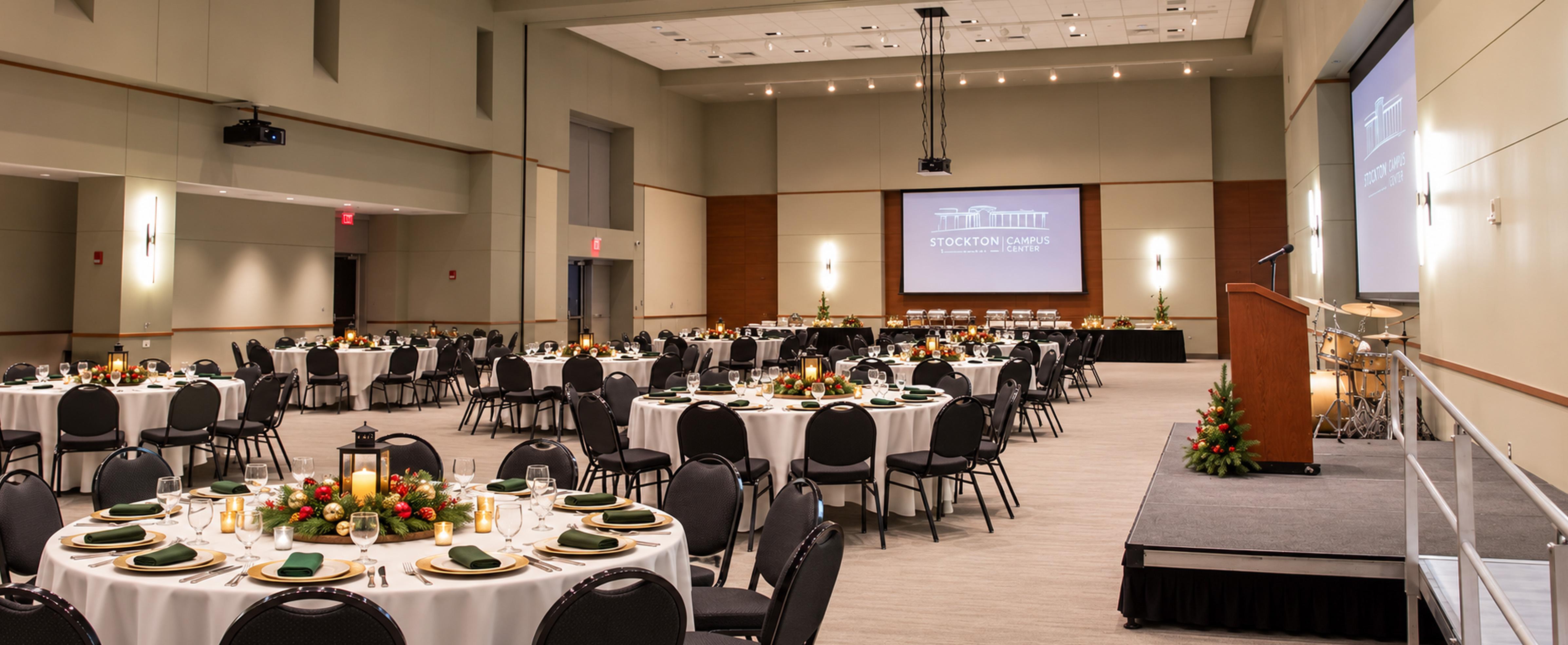 Main event room set with rounds