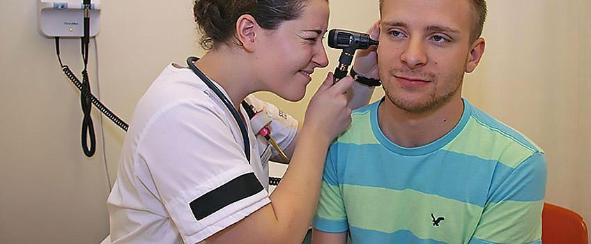 Develop the clinical skills on a “live” patient  Develop the clinical skills on a “live” patient