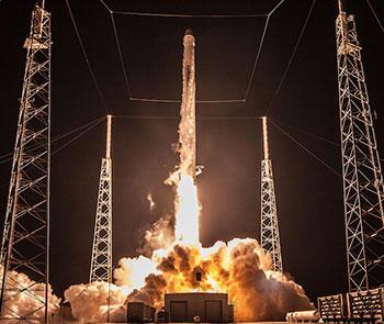 Photo courtesy of Spaceflight Now Photo courtesy of Spaceflight Now