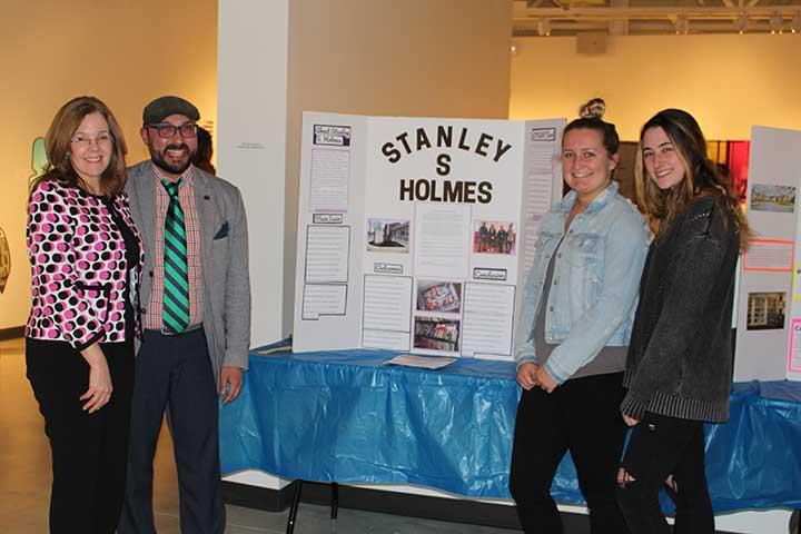 Merydawilda Col贸n, executive director of the Stockton Center for Community Engagement,  Daniel Fidalgo Tom茅,
director of Service-Learning, and students at the Celebration of Service & Civic Engagement Showcase on April 24, where some 45 projects were presented. Merydawilda Col贸n, executive director of the Stockton Center for Community Engagement,  Daniel Fidalgo Tom茅,
director of Service-Learning, and students at the Celebration of Service & Civic Engagement Showcase on April 24, where some 45 projects were presented.