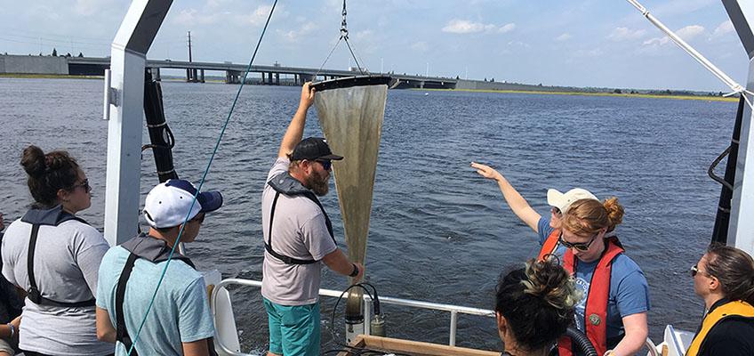 The R/V Petrel supports plankton tows in the Mullica River, NJ. The R/V Petrel supports plankton tows in the Mullica River, NJ.