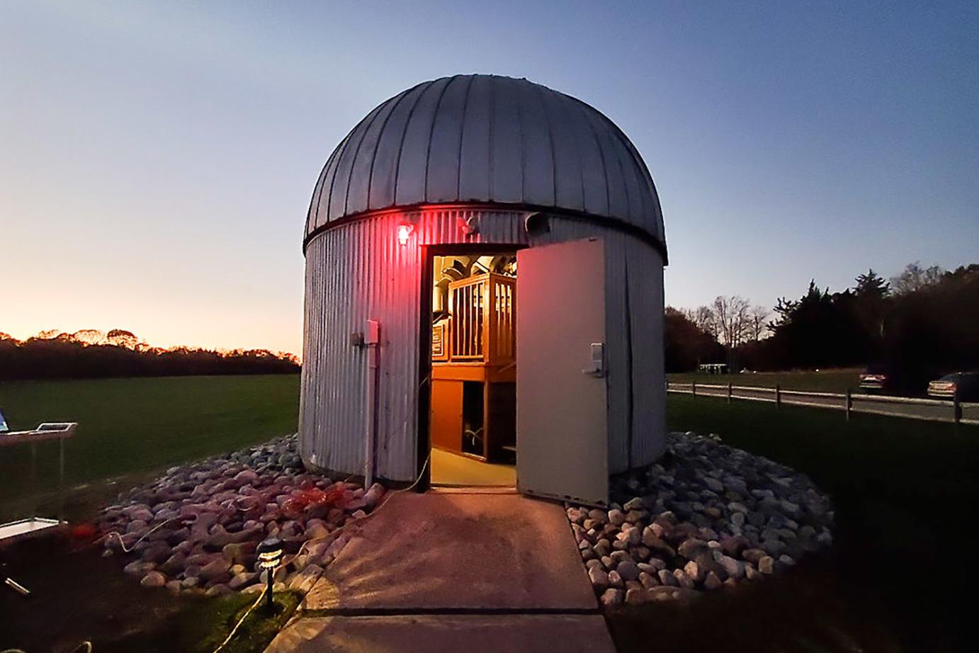 Observatory Images 2 Photo 1 Observatory Images 2 Photo 1