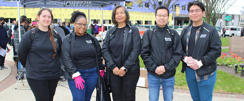 First Cohort of Engelberg Scholars Graduate First Cohort of Engelberg Scholars Graduate