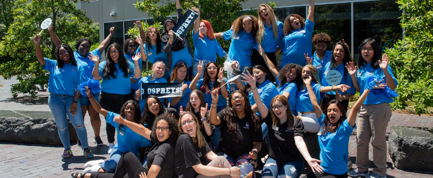 国产传媒 2021 Staff Cheering 国产传媒 2021 Staff Cheering