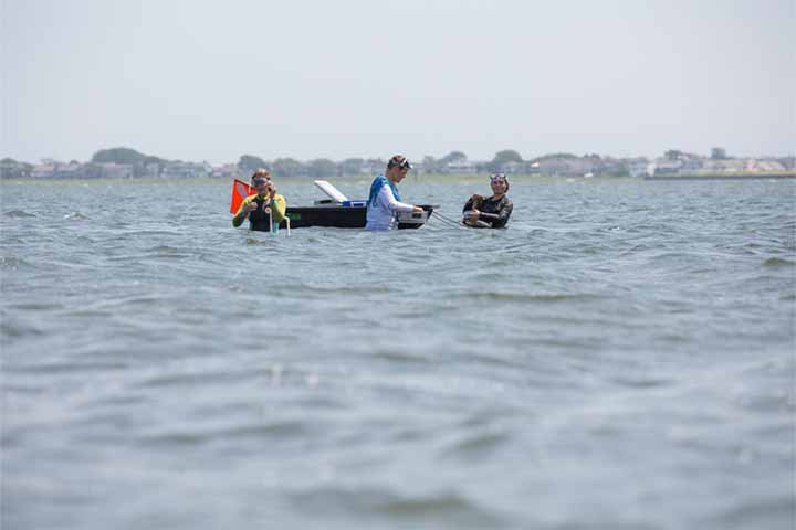 Students commute by boat to a research site in the Barnegat Bay Students commute by boat to a research site in the Barnegat Bay