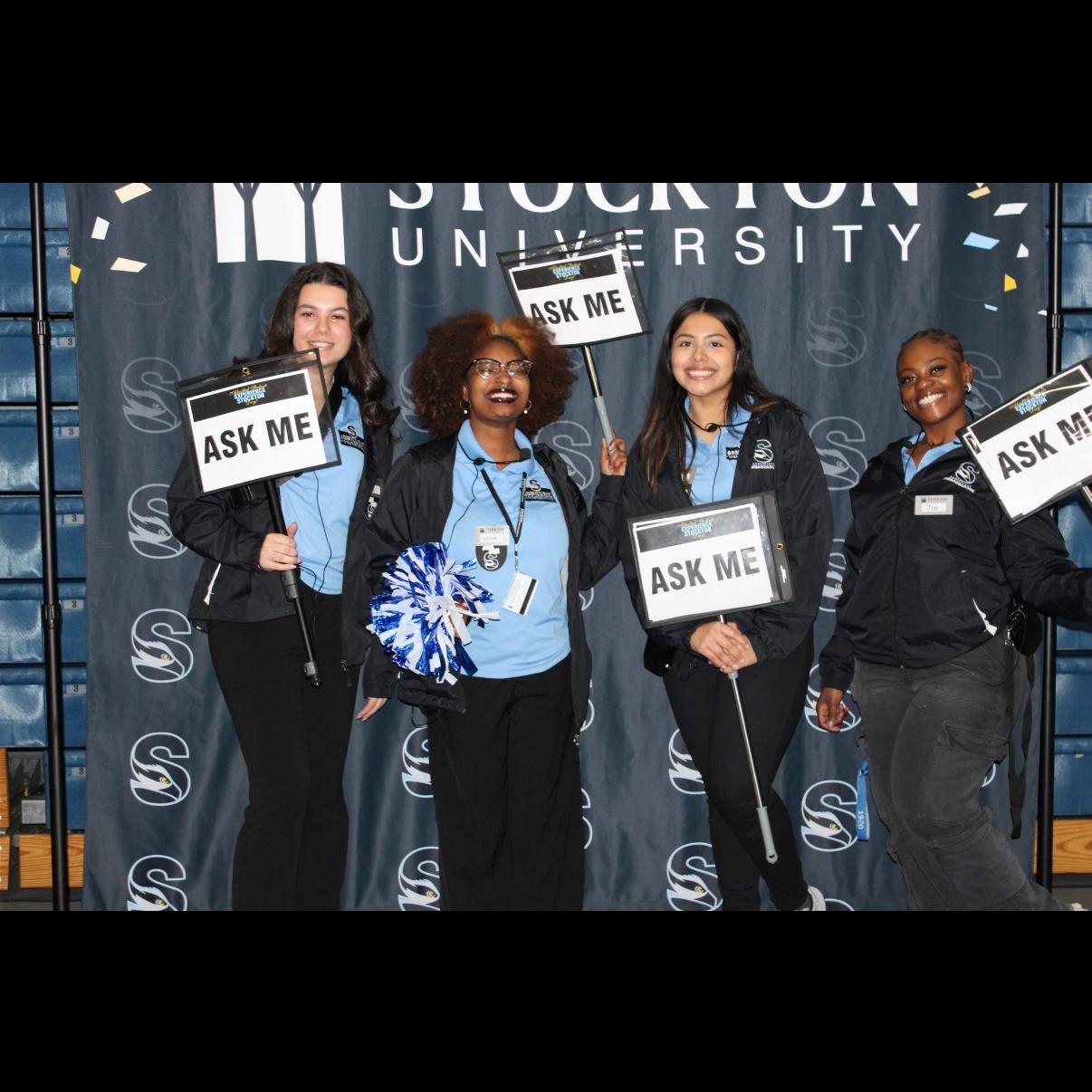 Admissions Ambassador Gallery Photo 4 Admissions Ambassador Gallery Photo 4