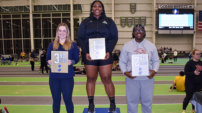 Senior weight thrower Shahyan Abraham became the first Osprey to be named the Metro Region Field Athlete of the Year. Senior weight thrower Shahyan Abraham became the first Osprey to be named the Metro Region Field Athlete of the Year.