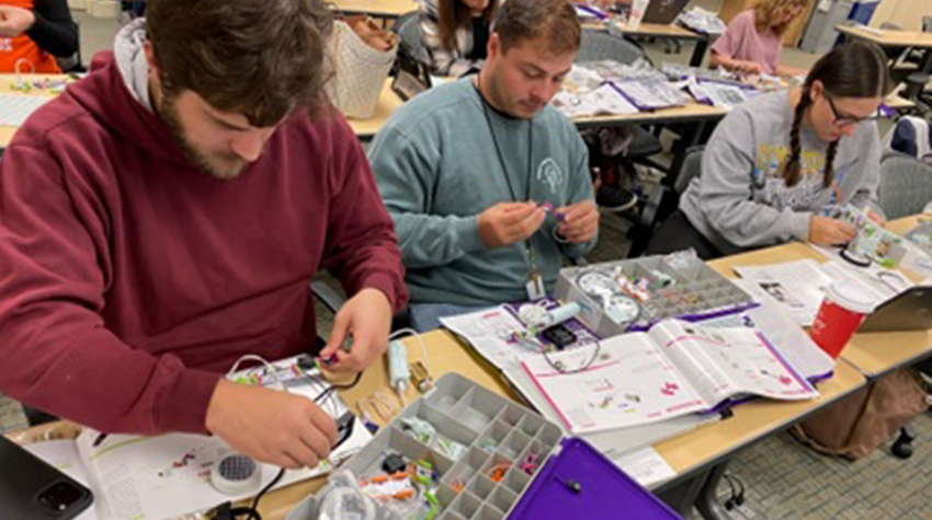 The Education Technology Training Center continues to train kindergarten through 12th grade teachers in computer science. The Education Technology Training Center continues to train kindergarten through 12th grade teachers in computer science.