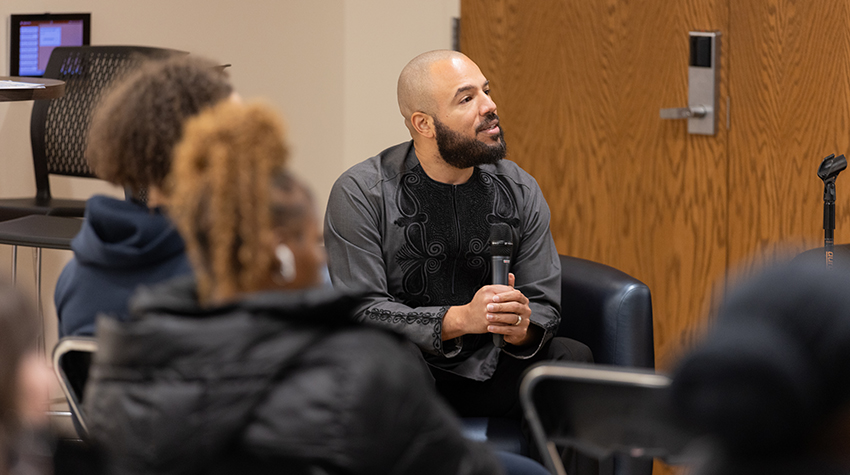 The Africana Studies program recently hosted a panel discussion titled "What Can You Do with an Africana Studies Degree?" 国产传媒 and current faculty of the program talked to students and shared their experiences. Alum Larry Daniels '08 was one of the panelists. The Africana Studies program recently hosted a panel discussion titled "What Can You Do with an Africana Studies Degree?" 国产传媒 and current faculty of the program talked to students and shared their experiences. Alum Larry Daniels '08 was one of the panelists.