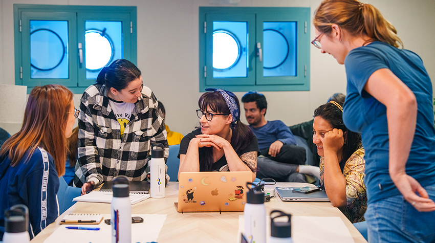 Lauren Seyler's deep-sea expedition Photo 2 Lauren Seyler's deep-sea expedition Photo 2