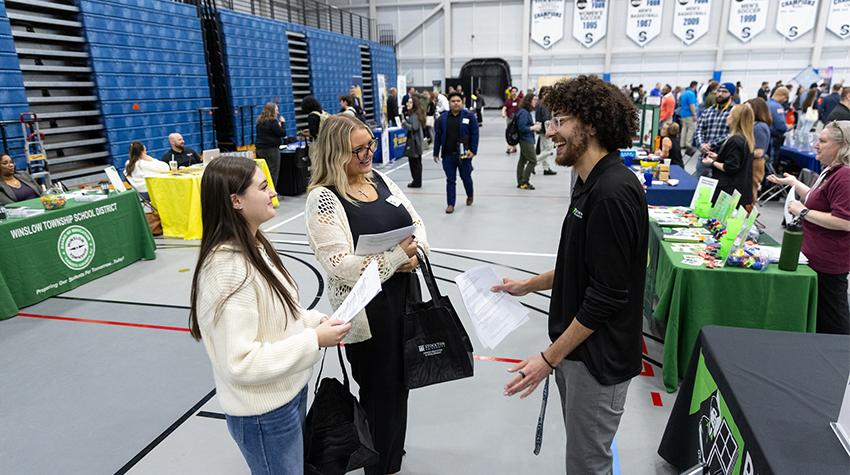 Career Fair SP25 Photo 4 Career Fair SP25 Photo 4