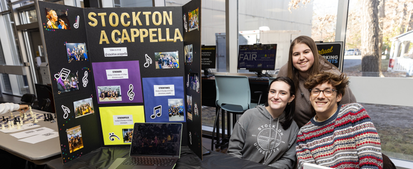 ������Ƶ A Cappella at the Get Involved Fair