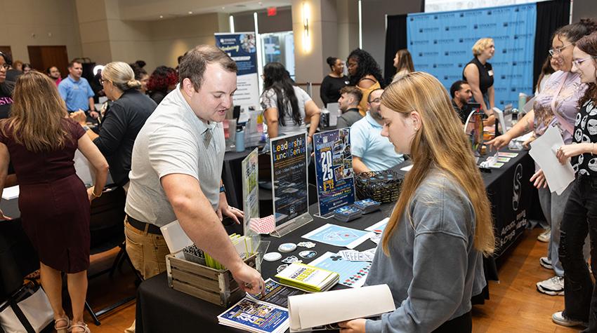Students learning about on-campus opportunities Students learning about on-campus opportunities