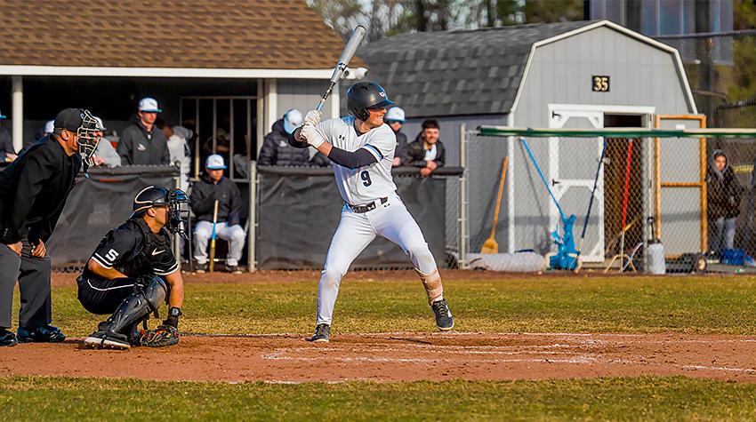 Jordan Nitti during a baseball game Jordan Nitti during a baseball game