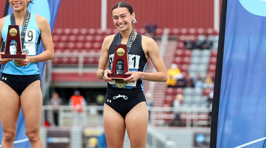 Kayla Kass following the race Kayla Kass following the race