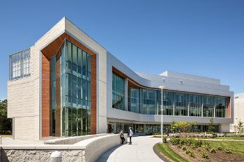 Stockton’s modern academic spaces support interdisciplinary learning across fields, interests and career goals.