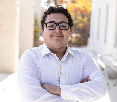 Outdoor headshot portrait of Tony Guardado Castro