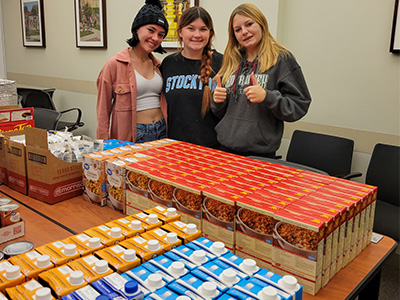 https://stockton.edu/news/images/NJASFAA-Donation-Food-Pantry-2022-students-kits.jpg