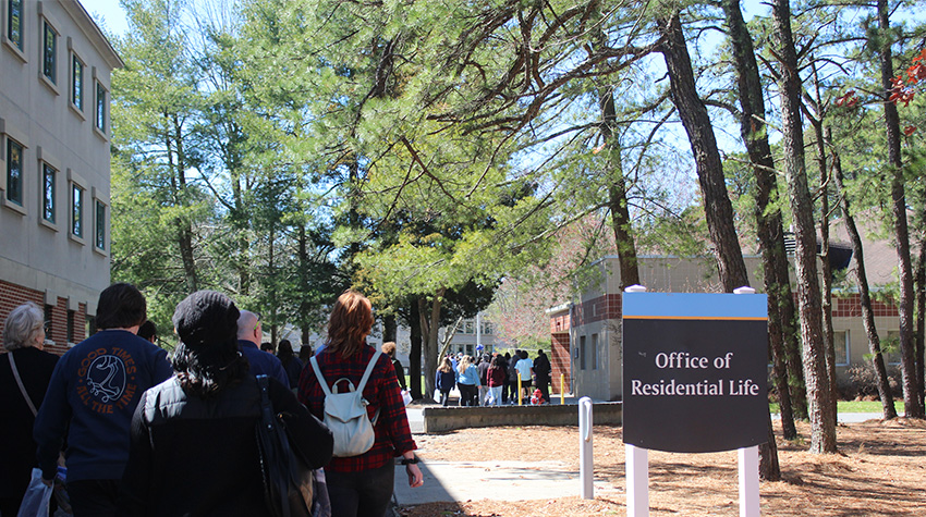 Students and families touring housing options in Galloway