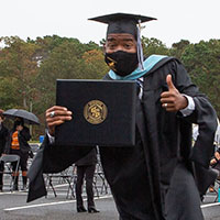 graduation fall 2020 thumbs up