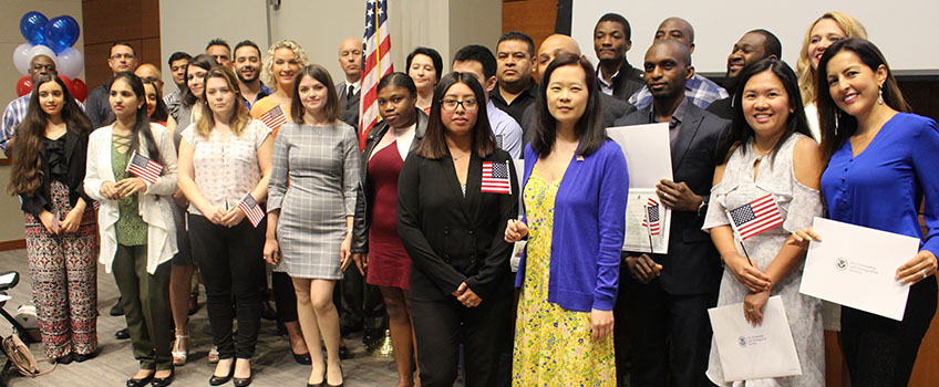 Twenty-Eight Receive U.S. Citizenship at Naturalization Ceremony - News | Stockton University