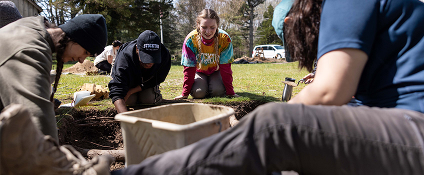 museum dig