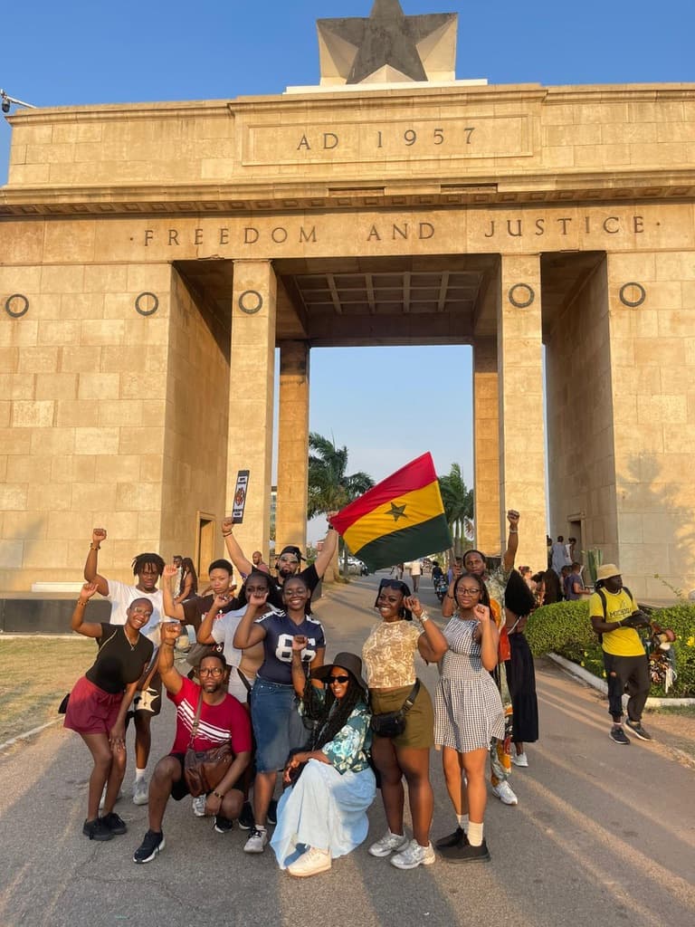 independence arch ghana