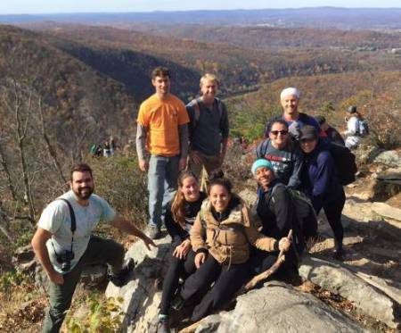 Moscovici and students hike Mount Tammany