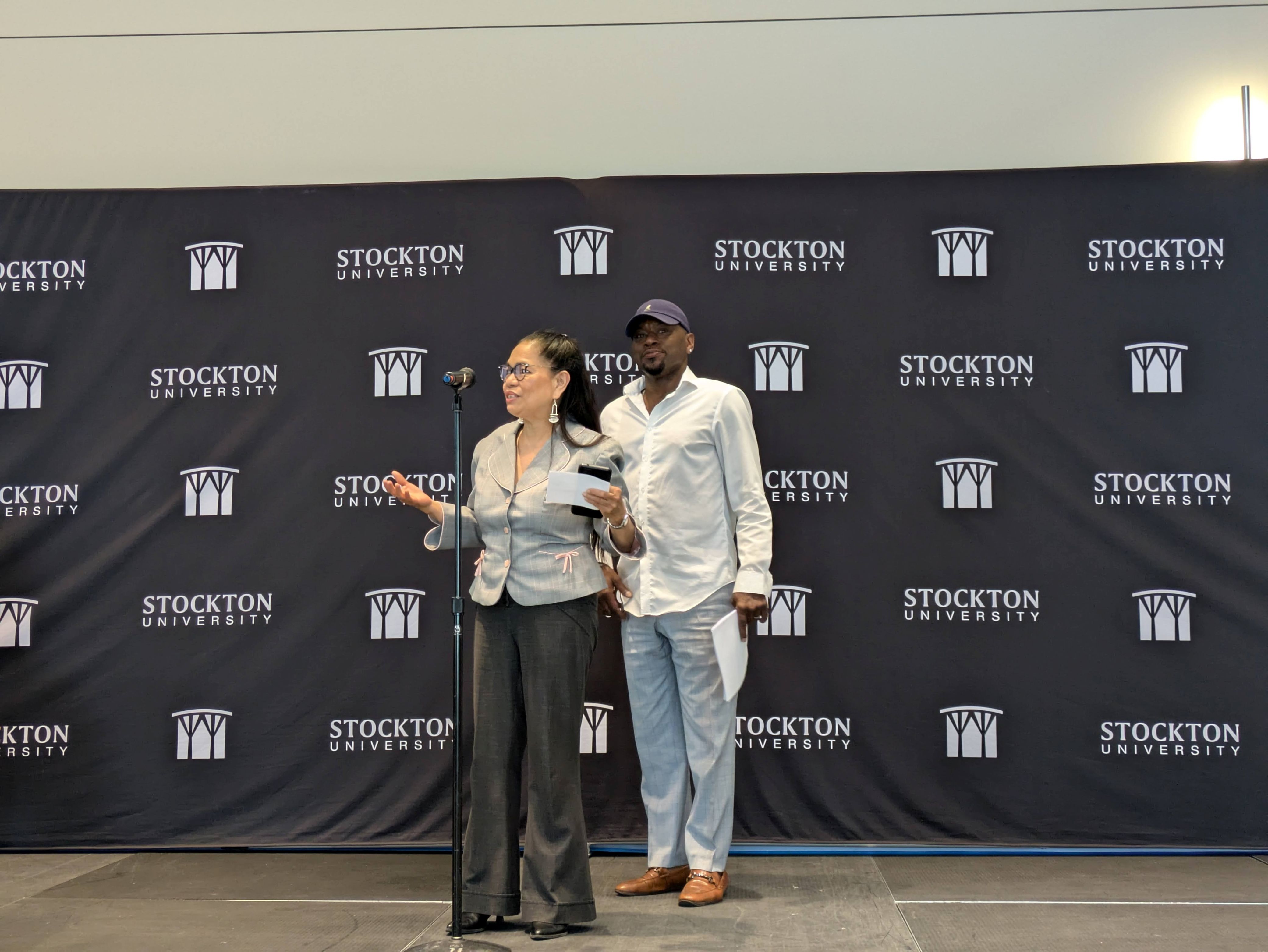 Student researcher, Lee Temple, with supervising faculty Dr. Guia Calicdan Apostle
